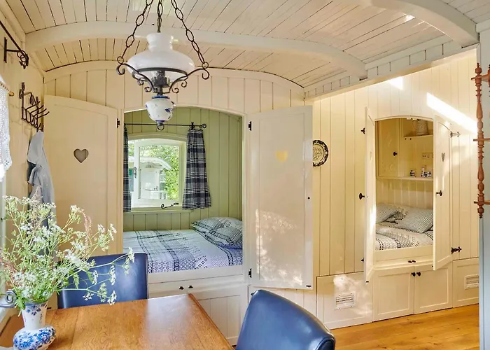 Pipowagen De Luxe Vakantiehuis *