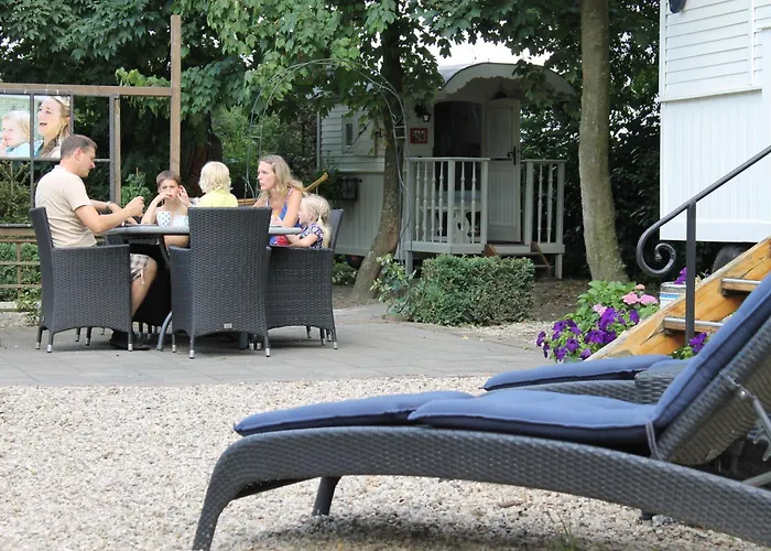 Pipowagen De Luxe Vakantiehuis