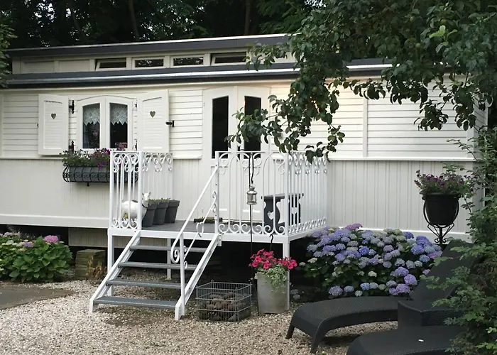 Pipowagen De Luxe Vakantiehuis *